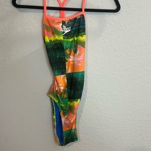 Speedo Endurance Lite Women's One Piece Swimsuit Size 30 tropical swim practice